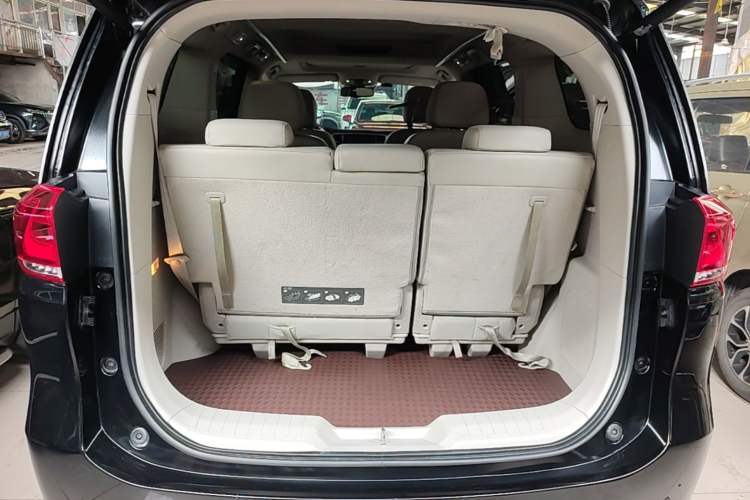 Used GAC Trumpchi M8 2018 320T Luxury Edition Trunk