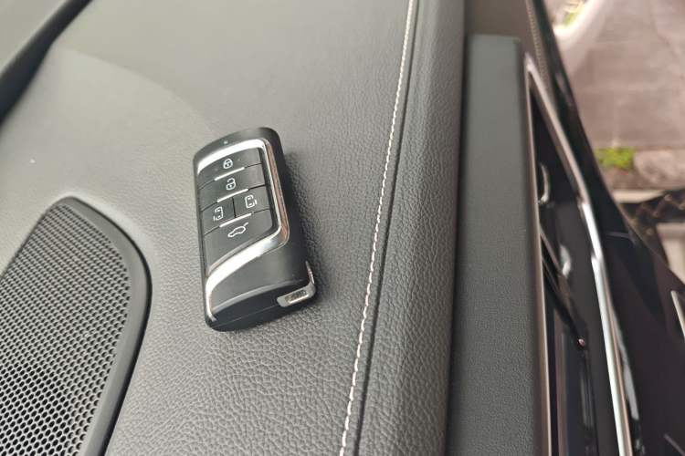 Used GAC Trumpchi M8 2018 320T Flagship Edition Vehicle Key