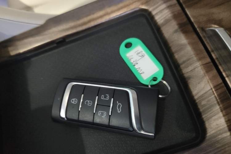 Used GAC Trumpchi M8 2018 320T Luxury Edition Vehicle Key