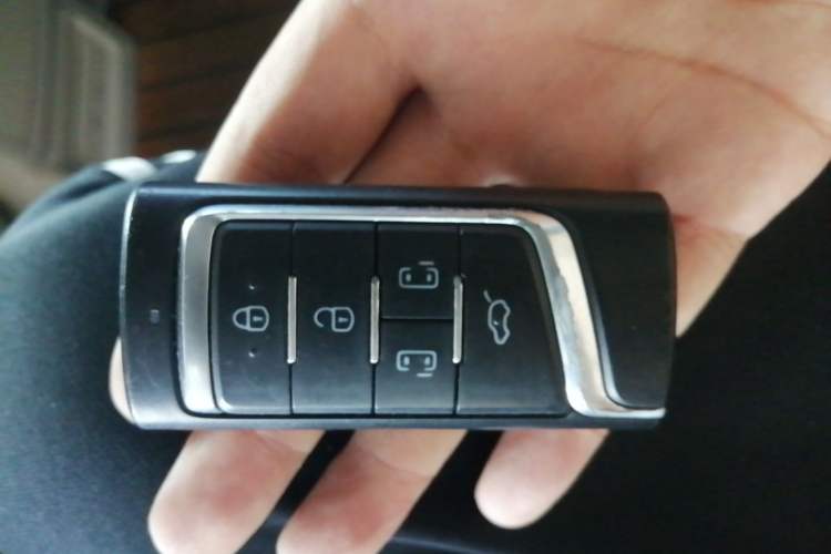 Used GAC Trumpchi M8 2018 320T Flagship Edition Vehicle Key