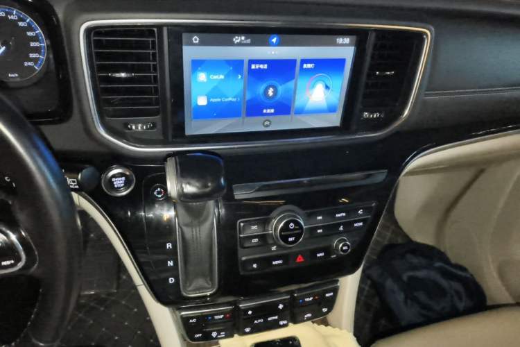 Used GAC Trumpchi M8 2018 320T Luxury Edition Audio And AC Panel