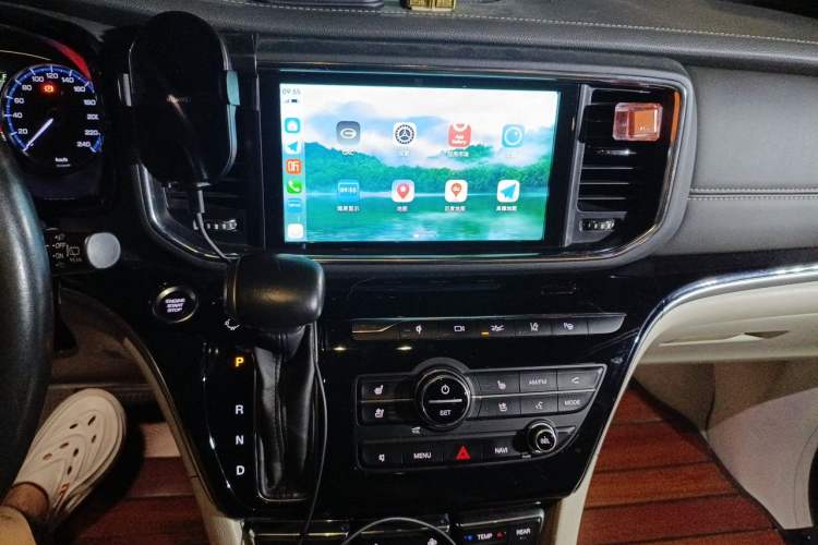 Used GAC Trumpchi M8 2018 320T Flagship Edition Audio And AC Panel