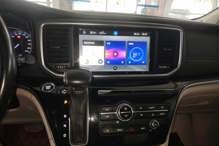 Used GAC Trumpchi M8 2018 320T Luxury Edition Audio And AC Panel