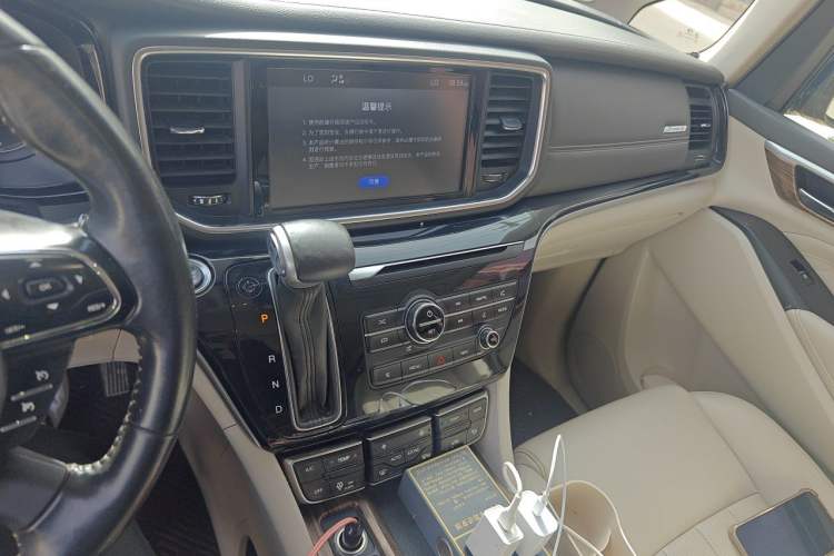 Used GAC Trumpchi M8 2018 320T Luxury Edition Audio And AC Panel