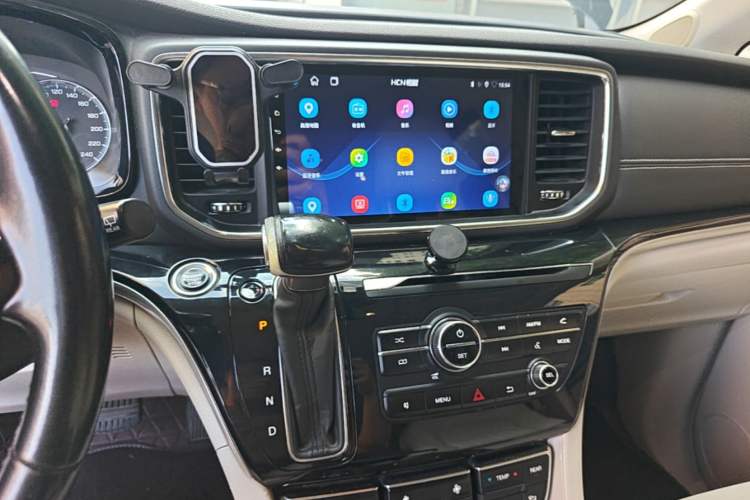 Used GAC Trumpchi M8 2018 320T Luxury Edition Audio And AC Panel
