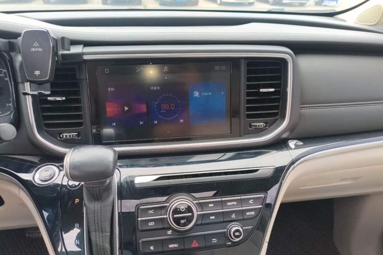 Used GAC Trumpchi M8 2018 320T Luxury Edition Audio And AC Panel