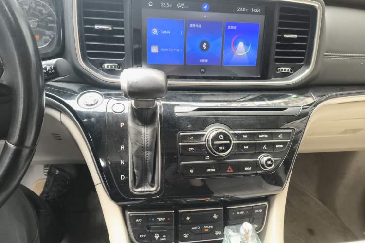 Used GAC Trumpchi M8 2018 320T Luxury Edition Audio And AC Panel