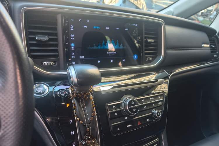 Used GAC Trumpchi M8 2018 320T Luxury Edition Audio And AC Panel