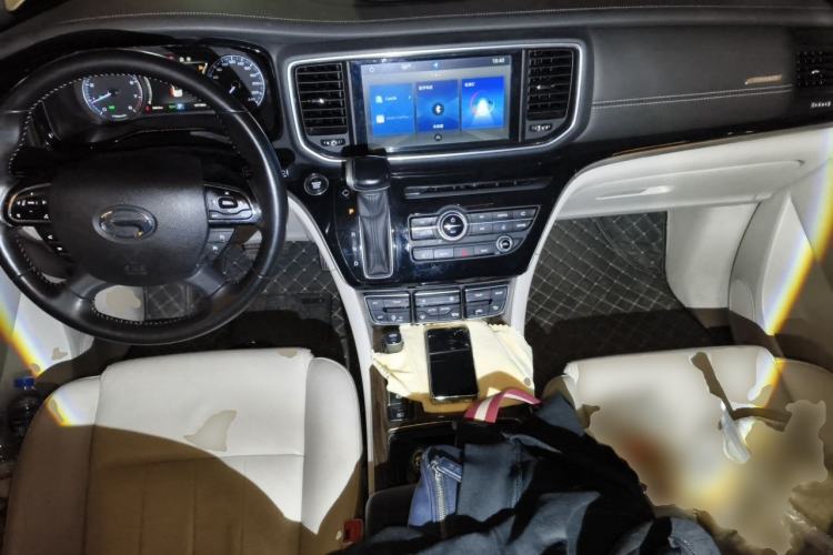 Used GAC Trumpchi M8 2018 320T Luxury Edition Center Console