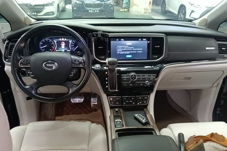 Used GAC Trumpchi M8 2018 320T Luxury Edition Center Console