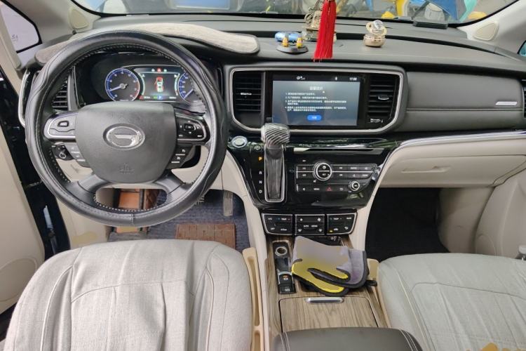 Used GAC Trumpchi M8 2018 320T Luxury Edition Center Console