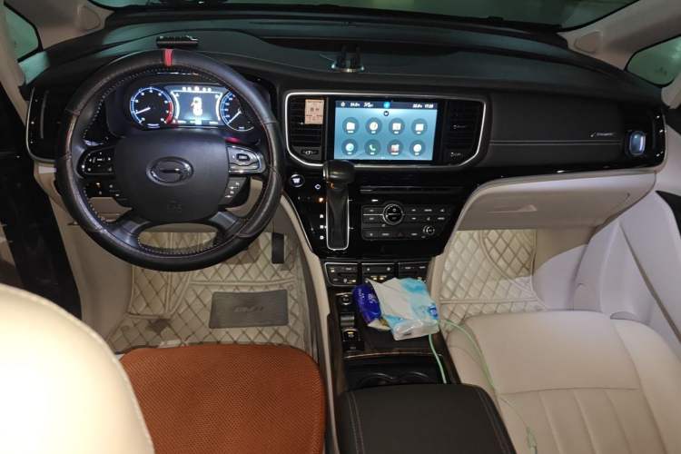 Used GAC Trumpchi M8 2018 320T Luxury Edition Center Console