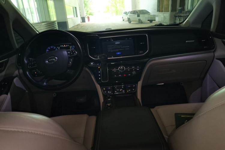 Used GAC Trumpchi M8 2018 320T Luxury Edition Center Console