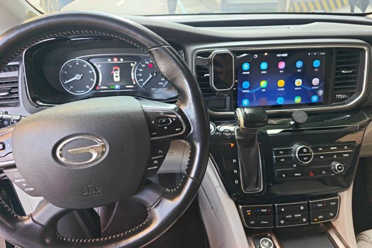Used GAC Trumpchi M8 2018 320T Luxury Edition Center Console