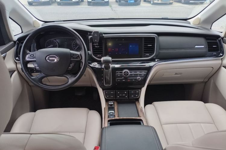 Used GAC Trumpchi M8 2018 320T Luxury Edition Center Console