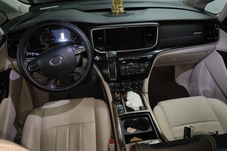 Used GAC Trumpchi M8 2018 320T Luxury Edition Center Console