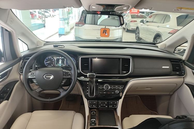 Used GAC Trumpchi M8 2018 320T Luxury Edition Center Console