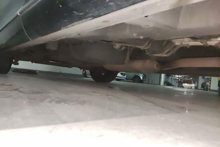 Used GAC Trumpchi M8 2018 320T Luxury Edition Chassis Front Right