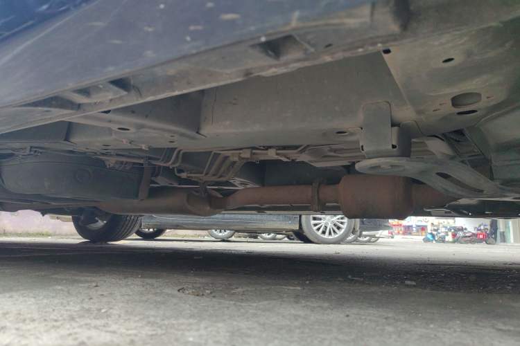 Used GAC Trumpchi M8 2018 320T Luxury Edition Chassis Front Right