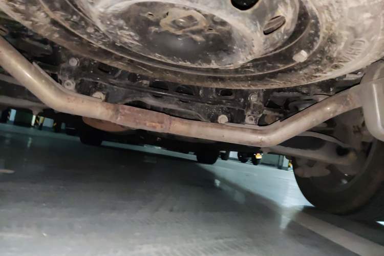 Used GAC Trumpchi M8 2018 320T Luxury Edition Chassis Rear