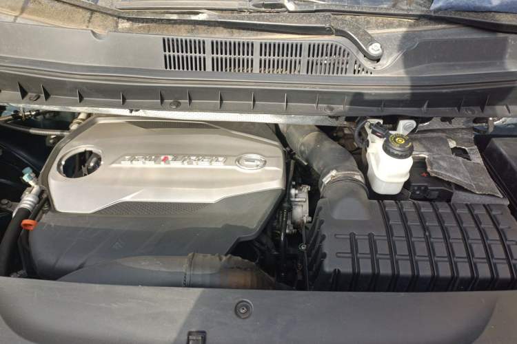 Used GAC Trumpchi M8 2018 320T Luxury Edition Engine Bay