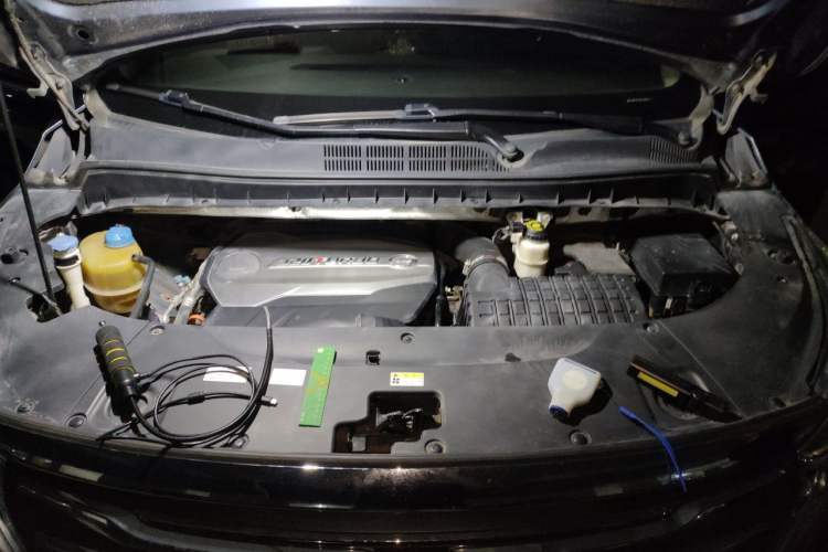 Used GAC Trumpchi M8 2018 320T Luxury Edition Engine Bay
