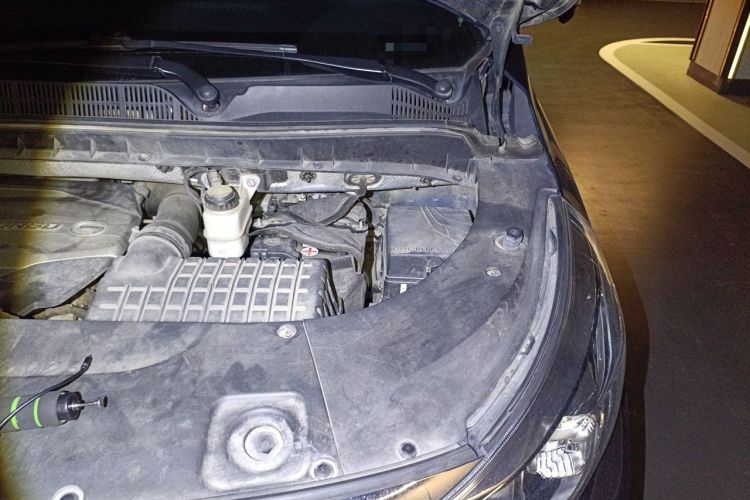 Used GAC Trumpchi M8 2018 320T Flagship Edition Engine Bay Left