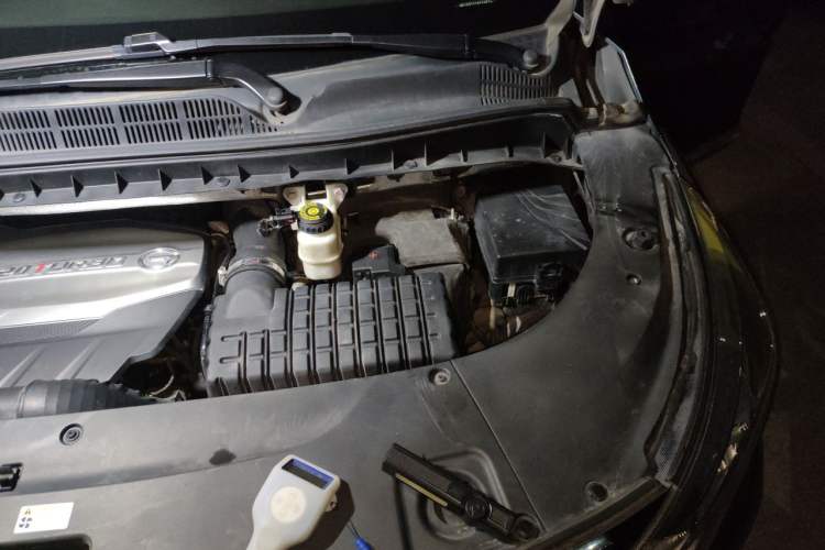 Used GAC Trumpchi M8 2018 320T Luxury Edition Engine Bay Left