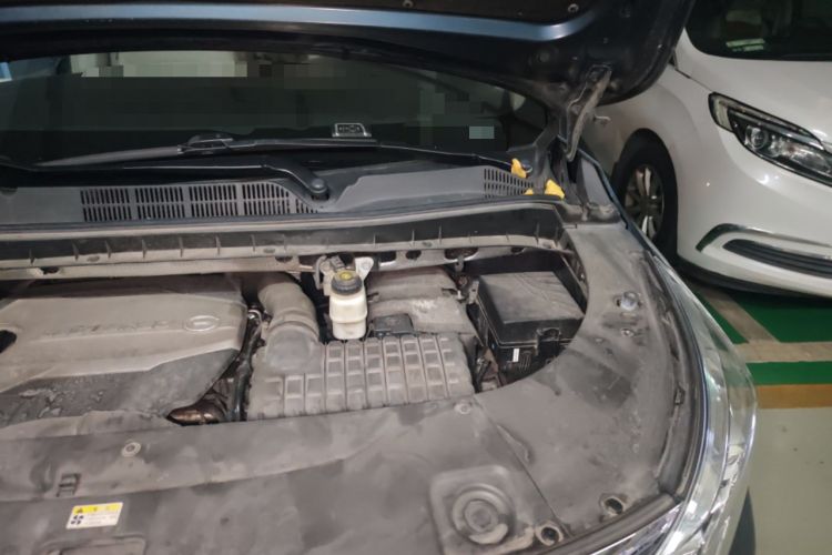 Used GAC Trumpchi M8 2018 320T Luxury Edition Engine Bay Left