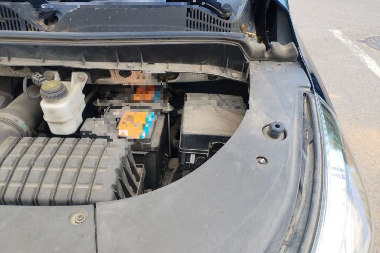 Used GAC Trumpchi M8 2018 320T Luxury Edition Engine Bay Left