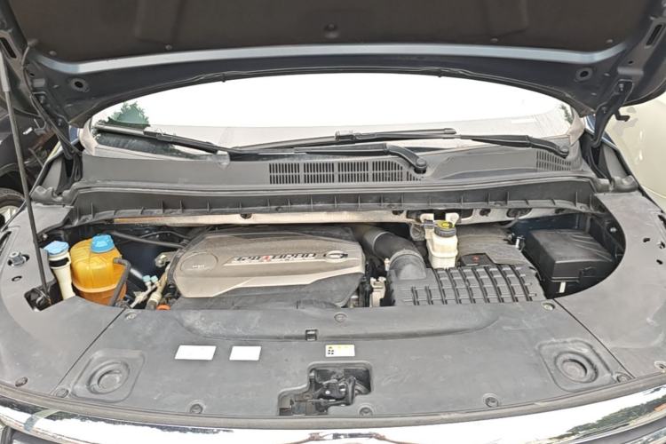 Used GAC Trumpchi M8 2018 320T Luxury Edition Engine Bay