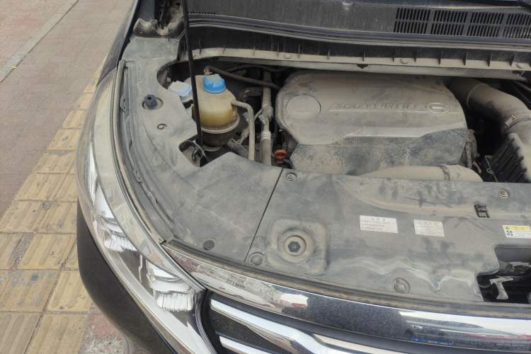 Used GAC Trumpchi M8 2018 320T Luxury Edition Engine Bay Right