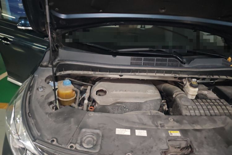 Used GAC Trumpchi M8 2018 320T Luxury Edition Engine Bay Right