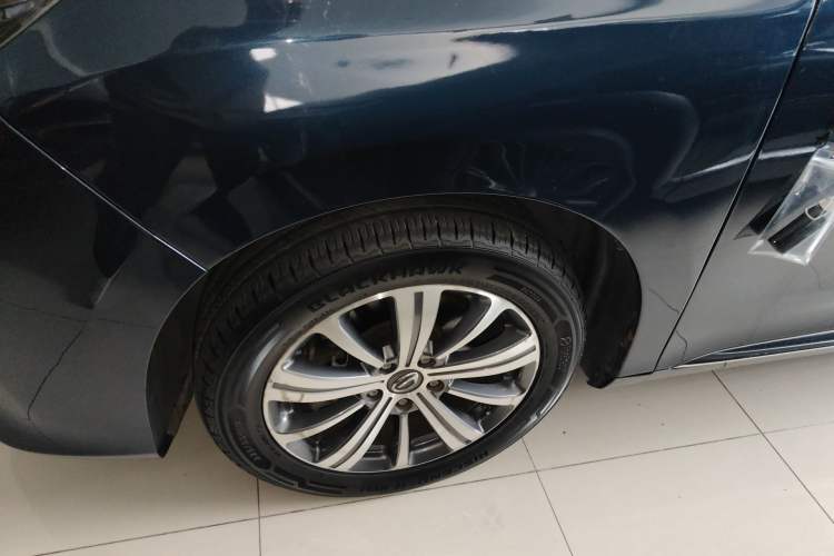 Used GAC Trumpchi M8 2018 320T Luxury Edition Exterior 2