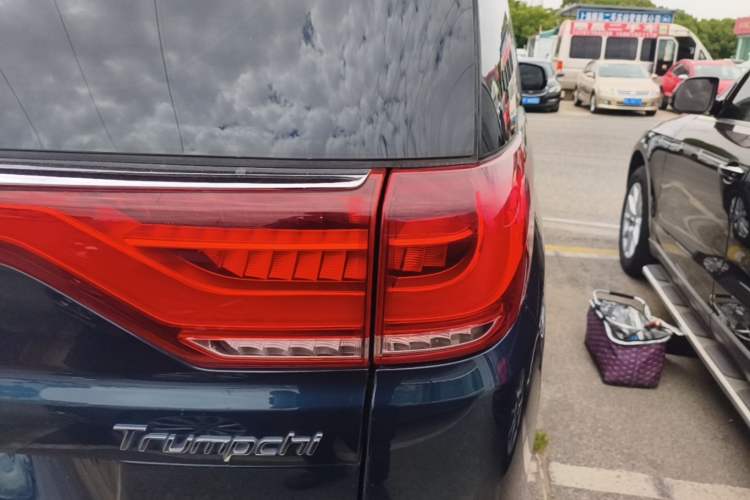 Used GAC Trumpchi M8 2018 320T Luxury Edition Exterior 3
