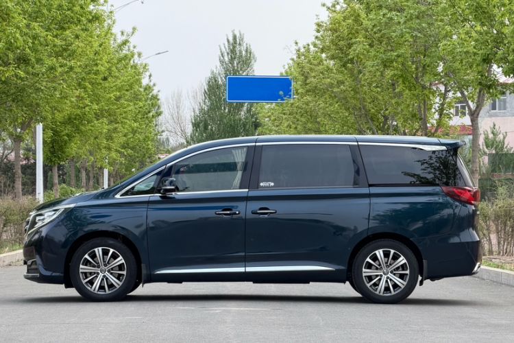 Used GAC Trumpchi M8 2018 320T Luxury Edition Exterior 3