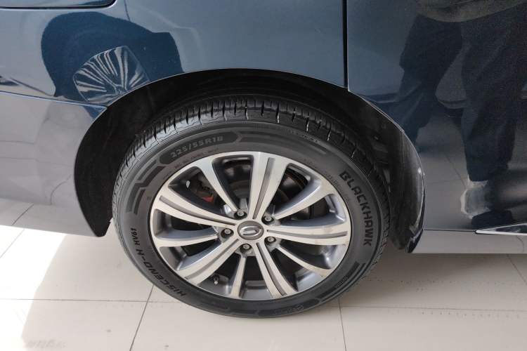 Used GAC Trumpchi M8 2018 320T Luxury Edition Exterior 3