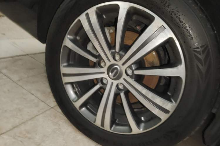 Used GAC Trumpchi M8 2018 320T Luxury Edition Exterior 5