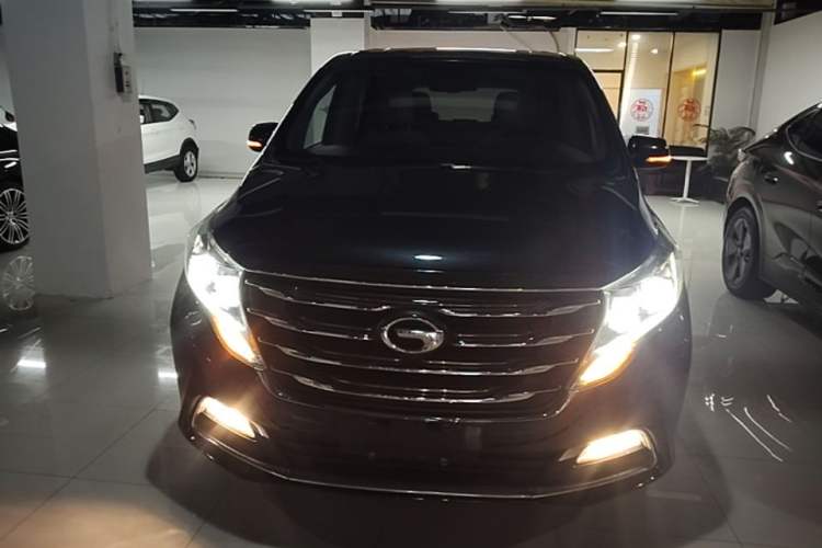 Used GAC Trumpchi M8 2018 320T Luxury Edition Front