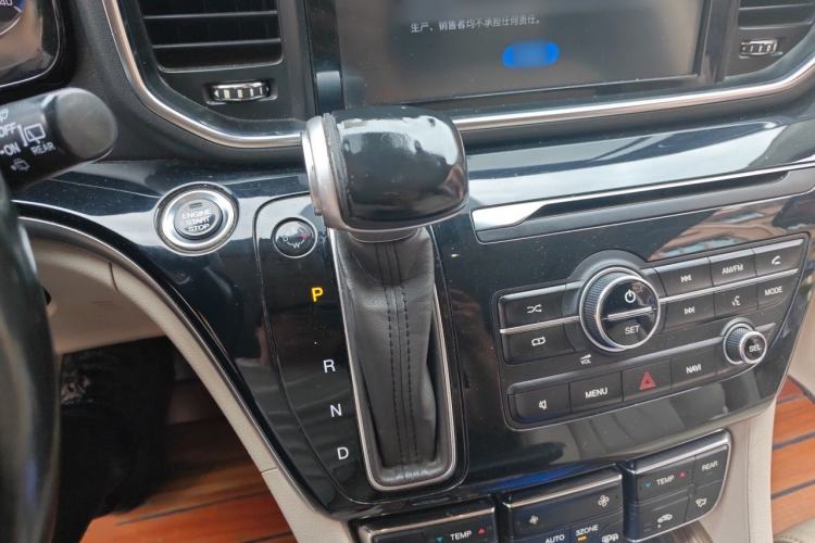 Used GAC Trumpchi M8 2018 320T Luxury Edition Gear Lever