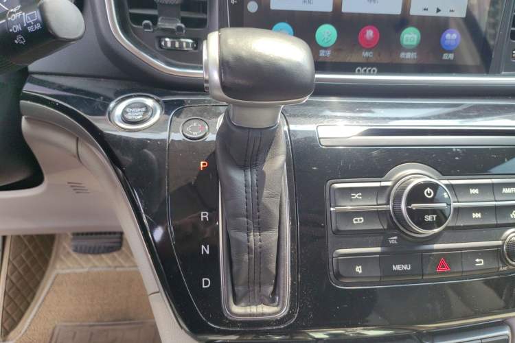Used GAC Trumpchi M8 2018 320T Luxury Edition Gear Lever