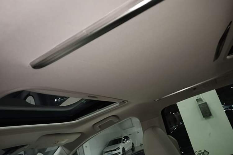 Used GAC Trumpchi M8 2018 320T Luxury Edition Headliner