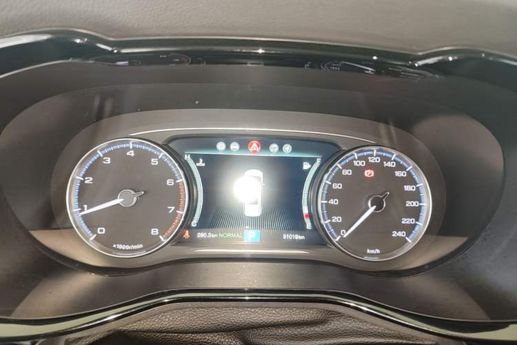 Used GAC Trumpchi M8 2018 320T Luxury Edition Instrument Cluster