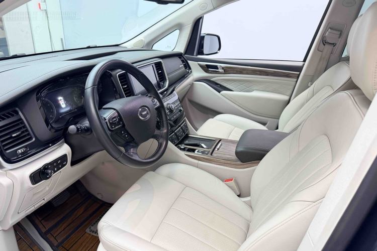Used GAC Trumpchi M8 2018 320T Flagship Edition Interior 1