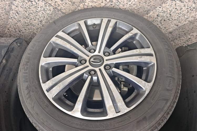 Used GAC Trumpchi M8 2018 320T Flagship Edition Left Front Wheel Hub