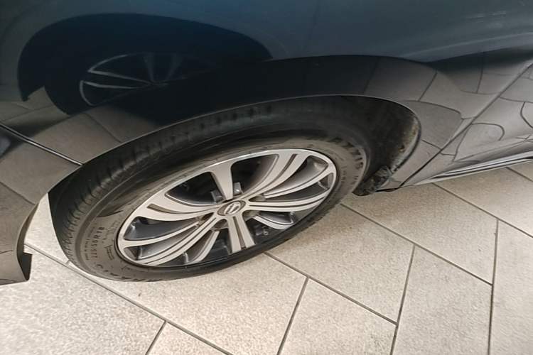 Used GAC Trumpchi M8 2018 320T Luxury Edition Left Front Wheel Hub