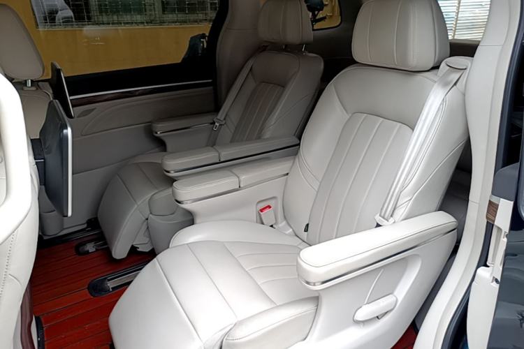 Used GAC Trumpchi M8 2018 320T Flagship Edition Left Rear Seat