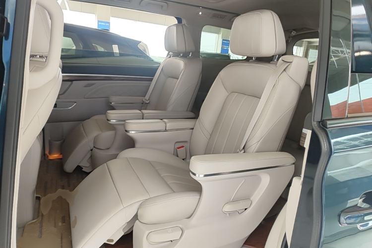 Used GAC Trumpchi M8 2018 320T Luxury Edition Left Rear Seat