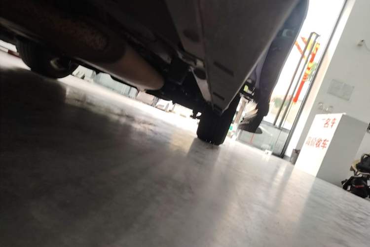Used GAC Trumpchi M8 2018 320T Luxury Edition Left Side Sill