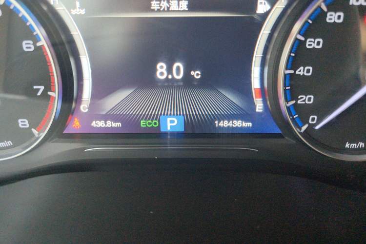 Used GAC Trumpchi M8 2018 320T Luxury Edition Odometer Close Up